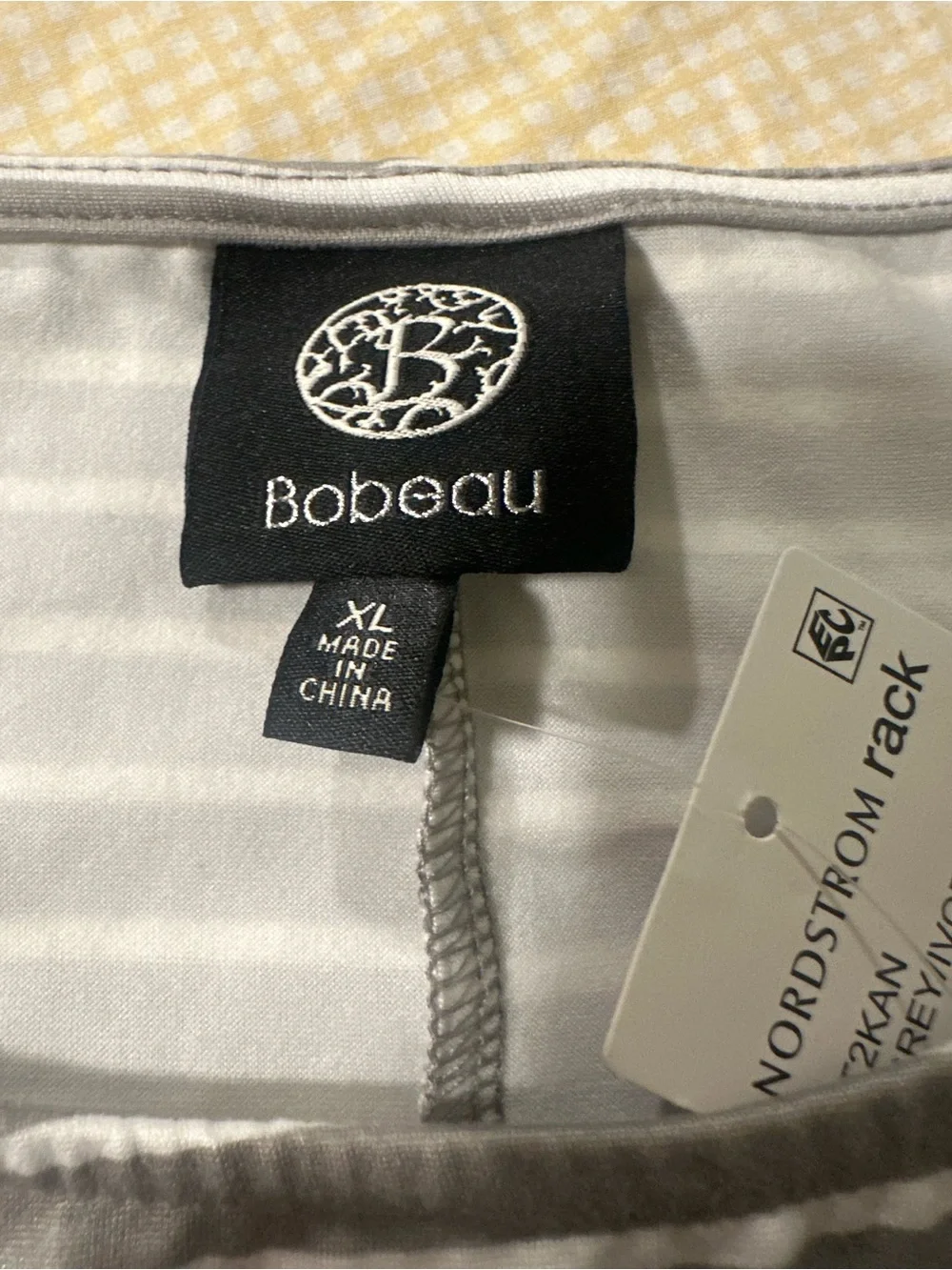 Nordstorm Bobeau Light Gray & White Striped Long Sleeve Tee